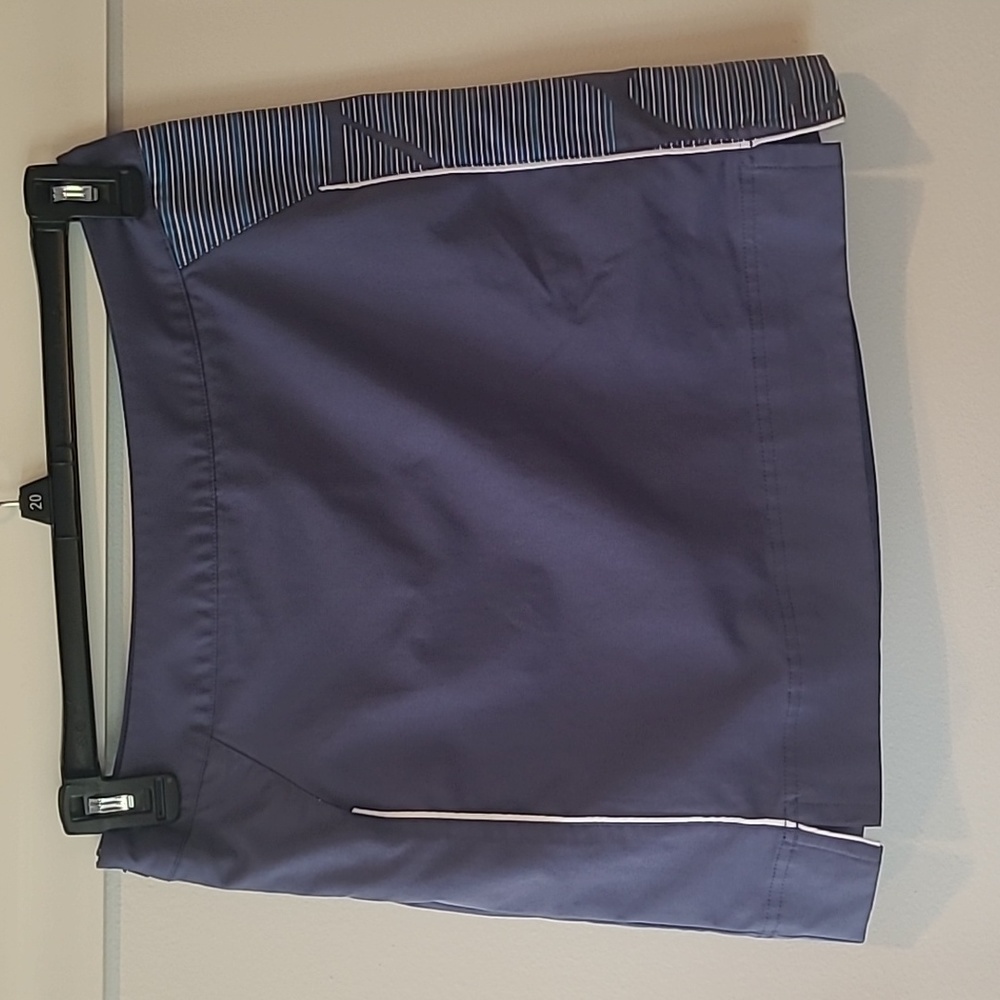 Adidas Cumacool golf skort size 4